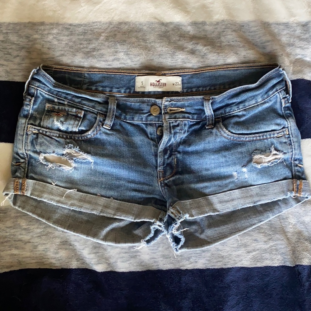 Hollister Jean shorts size 5 W 27.